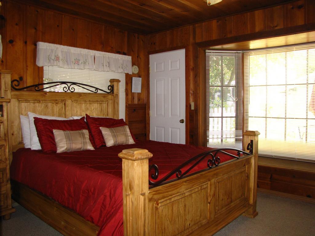 Lake Place Resort Glenhaven Ruang foto