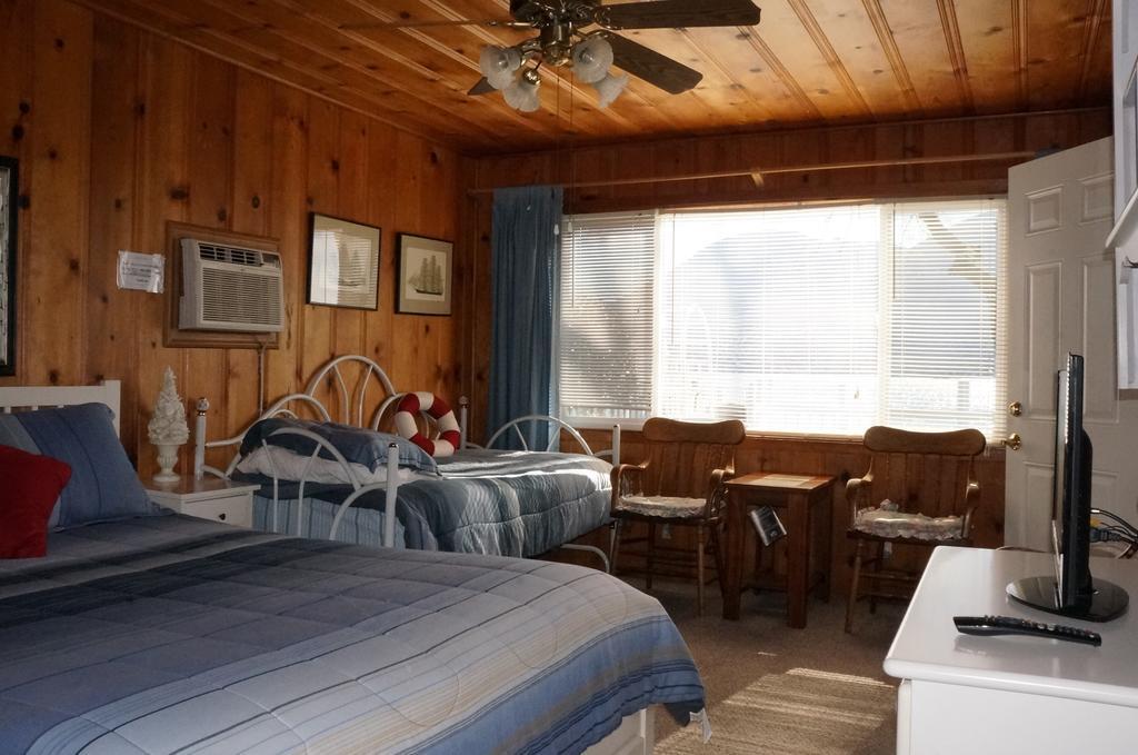 Lake Place Resort Glenhaven Ruang foto