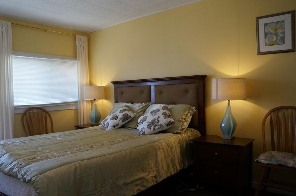 Lake Place Resort Glenhaven Ruang foto