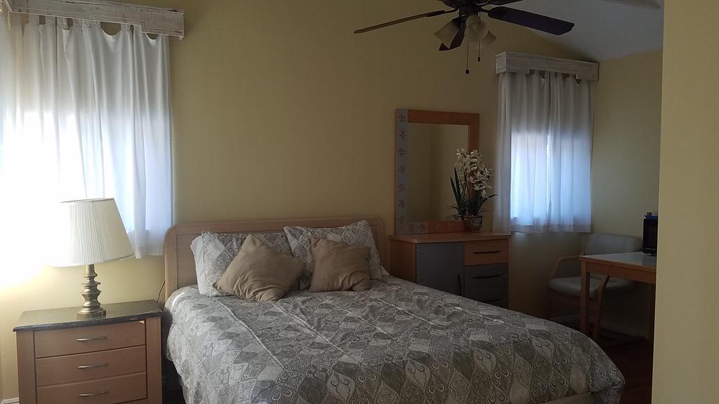 Lake Place Resort Glenhaven Bagian luar foto